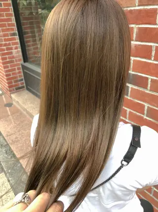 ミディアム kiy by ioeのヘアスタイル