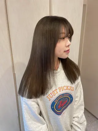 ロング 本城 紗良のヘアスタイル