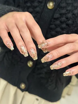 ネイル Elegancia. Hiromiのネイルデザイン