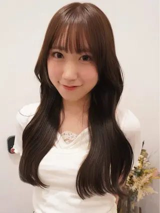 ロング カラー コテ巻き/パーマ/艶 透明感/荻原凜太郎のヘアスタイル