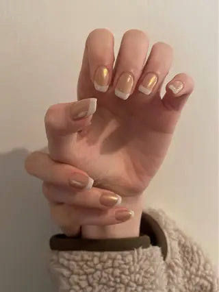 ネイル anyora nail salon所属・大人ワンホン キラキラ／Ayanoのネイルデザイン