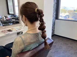 ロング HAIR carelyのヘアスタイル