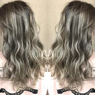 ロング カラー 井上 一平のヘアスタイル