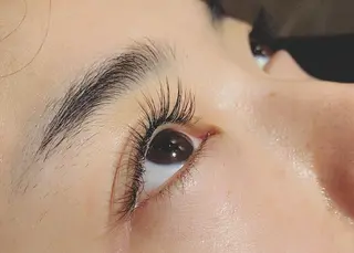 マツエク・マツパ ANNE梅田 GRACE店所属・ANNE chizuのマツエク・マツパデザイン