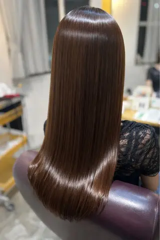 ロング 縮毛矯正／レイヤー／ 🌼mizukiのヘアスタイル