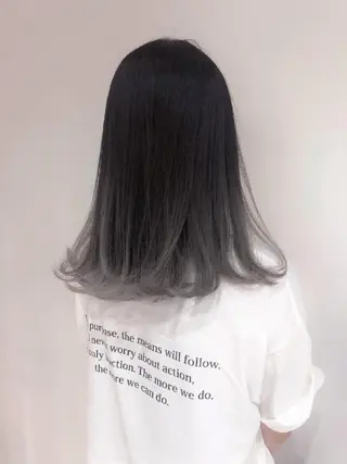カラー セミロング siesta by amble luxeのヘアスタイル