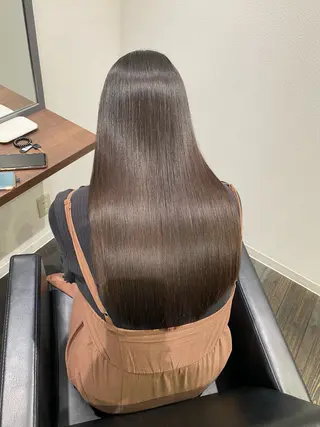 セミロング 指名支持率NO.1 スタイリストのヘアスタイル