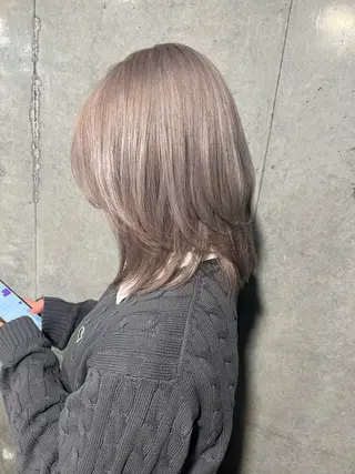 カラー はなえ/ブリーチ/複 雑履歴修正のヘアスタイル