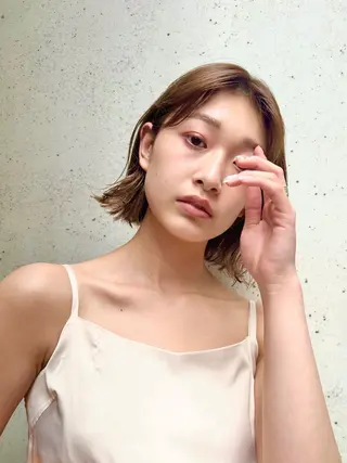 ミディアム カラー レイヤー専門家 ダブルカラー修のヘアスタイル