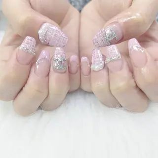 ネイル Minami 🍓のネイルデザイン