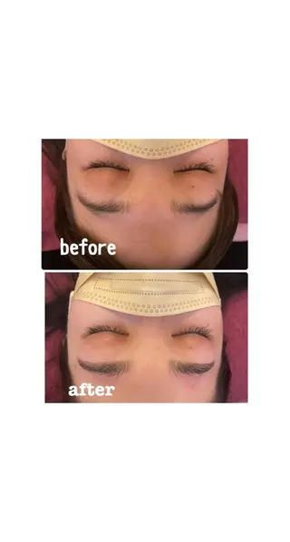 アイブロウ Eriedda所属・松下 千恵のネイルデザイン