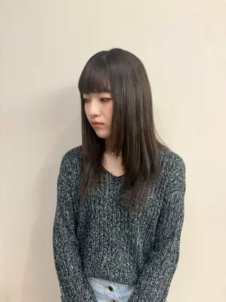 ミディアム パーマ rilliant U’s brilliant所属・吉田 愛実のヘアスタイル