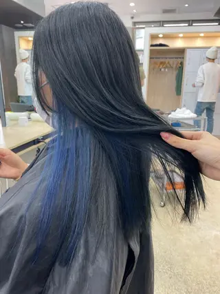 ロング カラー オリーブ/アッシュ やわらか透明感カラーのヘアスタイル