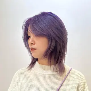 ミディアム カラー 梅田ハイトーン チダ ヒナノのヘアスタイル