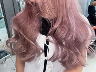 ロング カラー ヘアアレンジ ミルクティー/ピンク カラー/ みう🎀のヘアスタイル