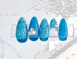 ネイル キラリネイル 本厚木のネイルデザイン