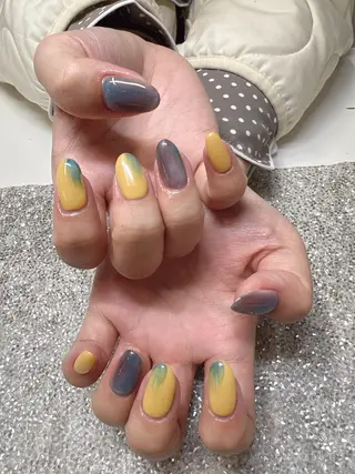 ネイル Guarendo錦糸町店所属・ガレンドウ 白澤 愛子のネイルデザイン