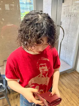 ショート ハイトーンNo.1✨ パーマ✨イマイタツヤのヘアスタイル