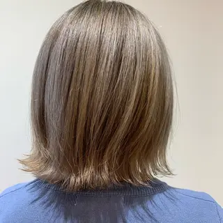 ショート 透明感カラー 金村真子のヘアスタイル