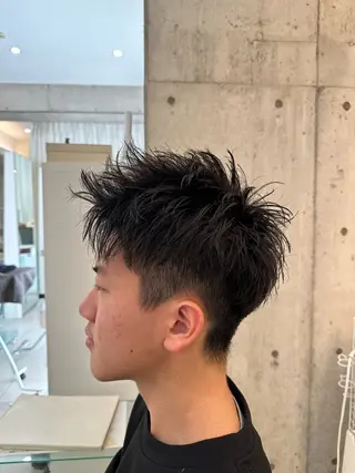 メンズ 渚杜/メンズパーマ/ ハイトーンメッシュのヘアスタイル