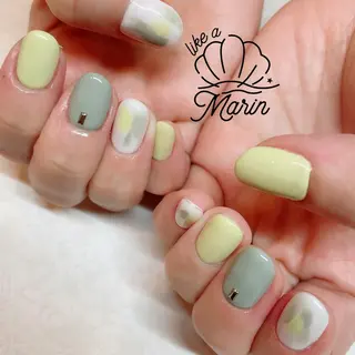 ネイル Serenity by Mari所属・Shinozaki mariのネイルデザイン