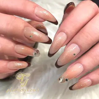 ネイル 矢崎 千春のネイルデザイン