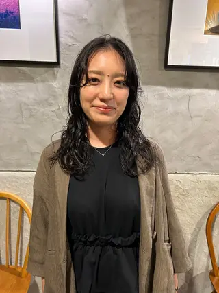 ロング パーマ さの あやねのヘアスタイル