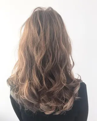 セミロング カラー パーマ ヘアアレンジ メンズ キッズ ネイル マツエク・マツパ Lien 深井店のヘアスタイル