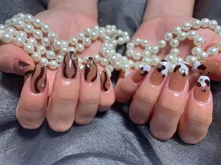 ネイル ENsalon AKIRAのネイルデザイン