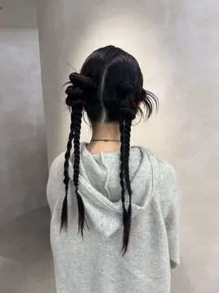 ロング ヘアアレンジ MIES amane(アマネ)のヘアスタイル