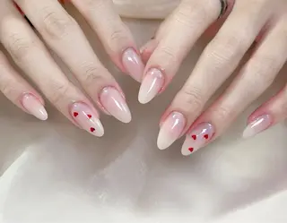 ネイル 小 雨のネイルデザイン