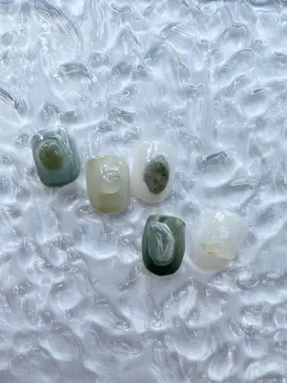 ネイル 草加ニュアンスネイル 🌚hersのネイルデザイン