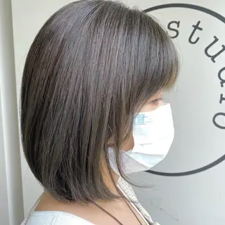 ミディアム カラー 川越 輝梨奈のヘアスタイル