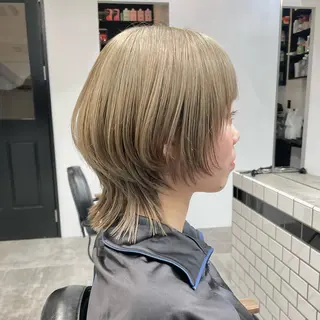 ミディアム i.+FERiCIA.所属・ボブ／アンニュイ 🌷しだひめな🌷のヘアスタイル