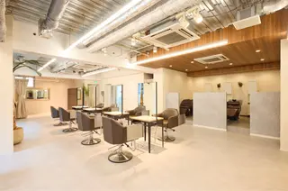 Matie銀座所属・munモデル 様募集中☁️🤍🫧のヘアスタイル