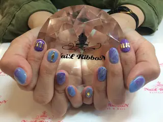 ネイル ネイルリボン 受付スタッフのネイルデザイン