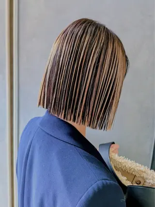 ミディアム 友成 星来のヘアスタイル