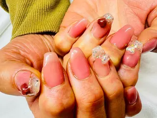 ネイル ユリシスネイル 担当近藤のネイルデザイン