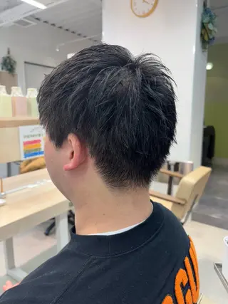 メンズ メンズパーマ/ スパイキー/フェードのヘアスタイル