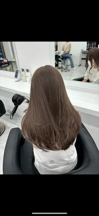 カラー 透明感🫧韓国 🫧hana🫧のヘアスタイル