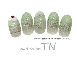 ネイル 矢川 まどかのネイルデザイン