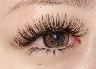 マツエク・マツパ アイデザイナー Key（ケイ）の眉毛・アイブロウイメージ