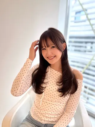 セミロング ♥️透明感×抜け感 ベージュ/佑珠♥️のヘアスタイル