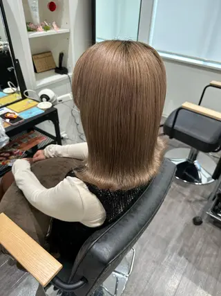 ミディアム 艶髪レイヤー上田 紗也🇰🇷💗のヘアスタイル