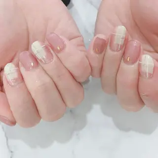 ネイル ネイル＆フラワーサロン〜Ri✦hiro〜鳥栖店所属・HIRATA RIEのネイルデザイン