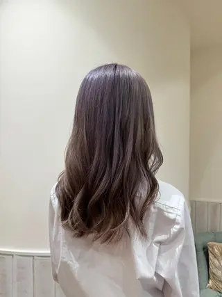 ロング カラー 透け感カラー🌿 小島 りなのヘアスタイル