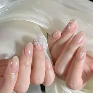 ネイル RAFFINE 月🦋🩵のネイルデザイン