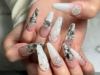 ネイル さくら💮💮 【オフ無料】のネイルデザイン