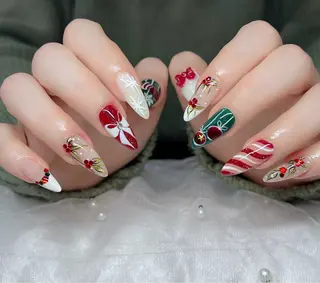 ネイル 🎀PG🩵 ネイルサロンのネイルデザイン