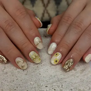 ショート Lesest akariのネイルデザイン